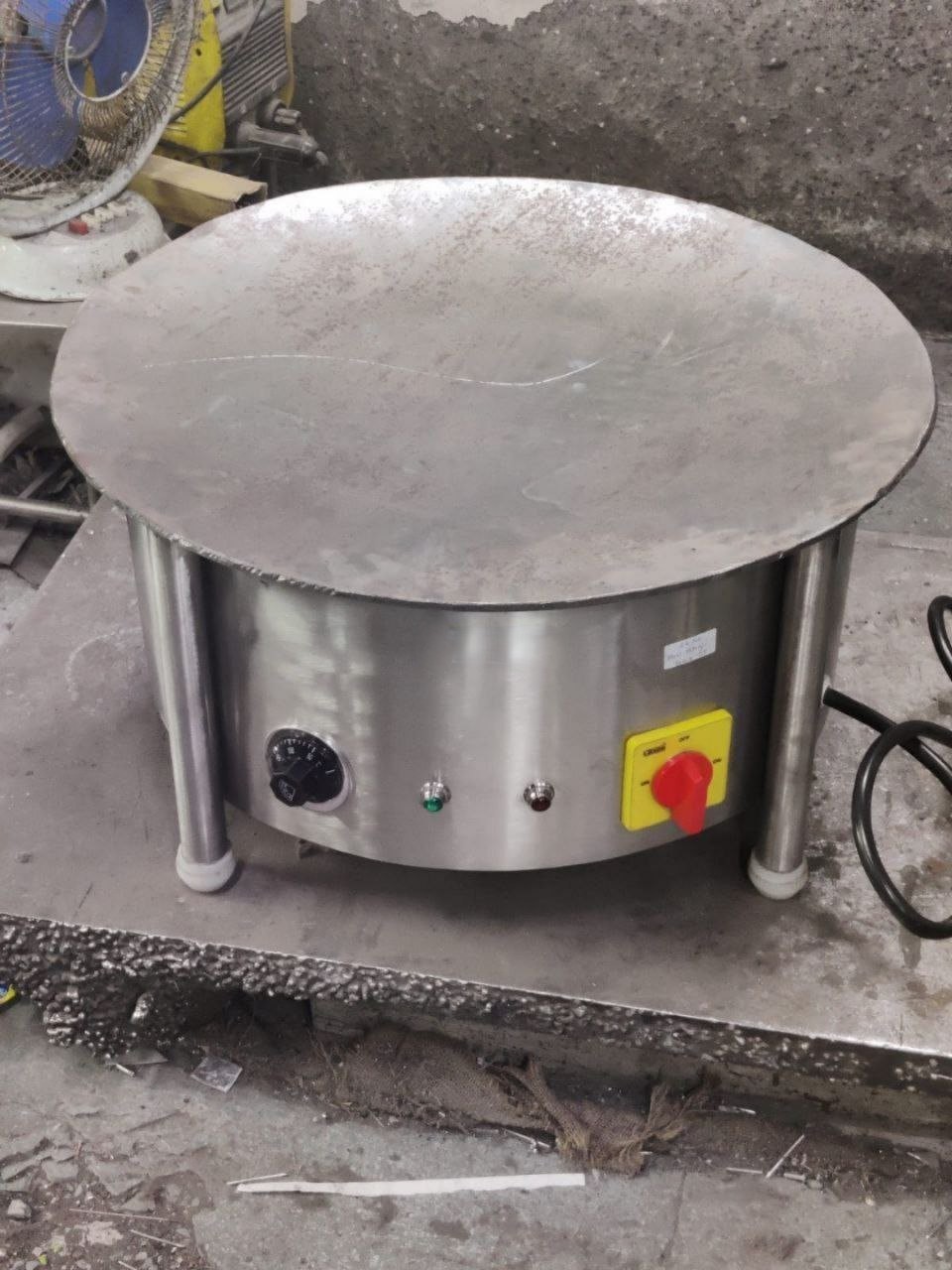 Professional Electric Crepe Maker — Main View